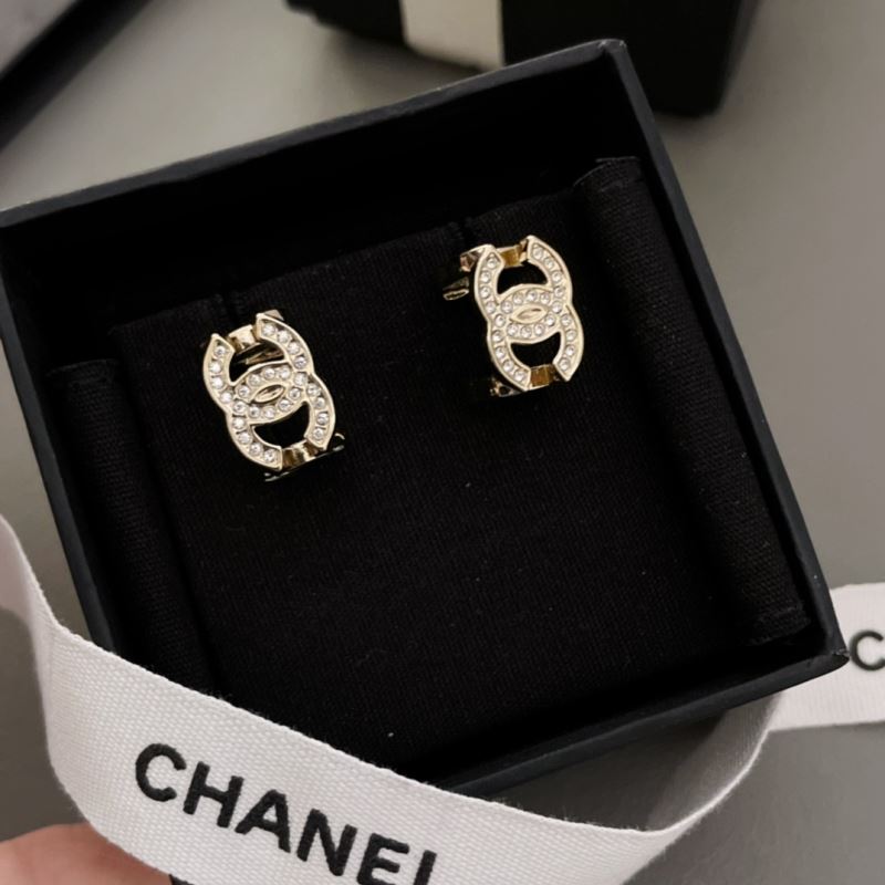 Chanel Earrings - Click Image to Close